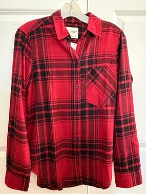 Abercrombie & Fitch Red and Black Plaid Super Soft Shirt